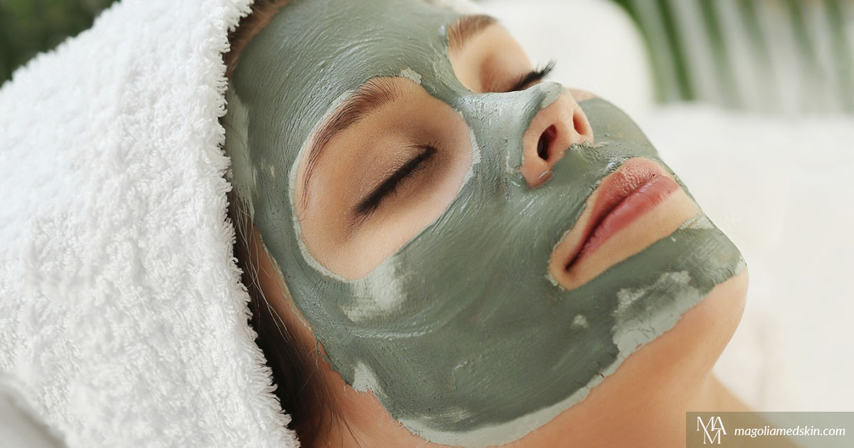 The Best Hydrating Facial To Quench Summer Dryness